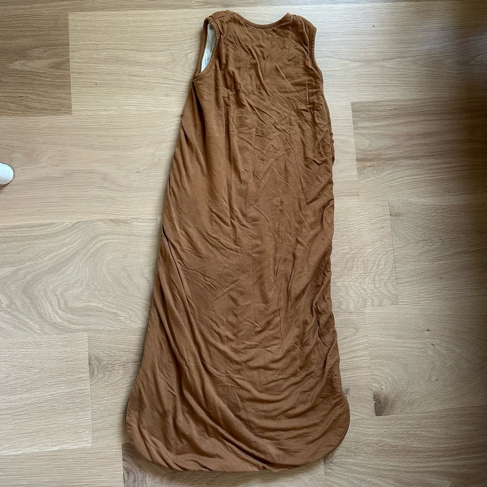 Kyte Baby Medium Sleeveless Sleep Sack in Camel Brown - Picture 3 of 7